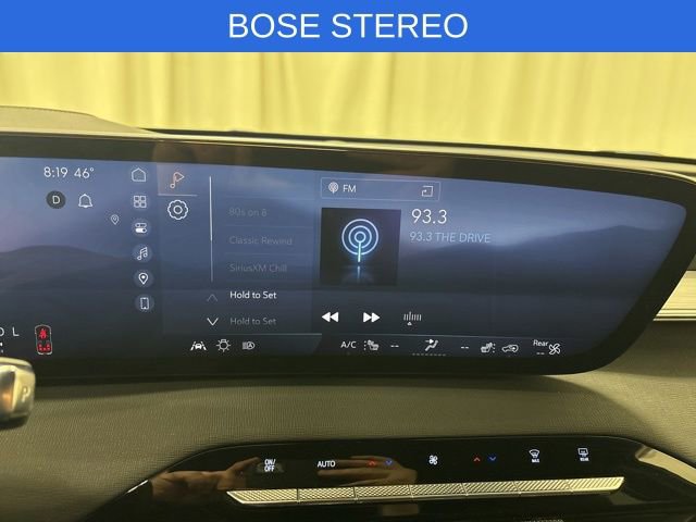 Used 2025 Buick Enclave Preferred AWD/4WD image 21