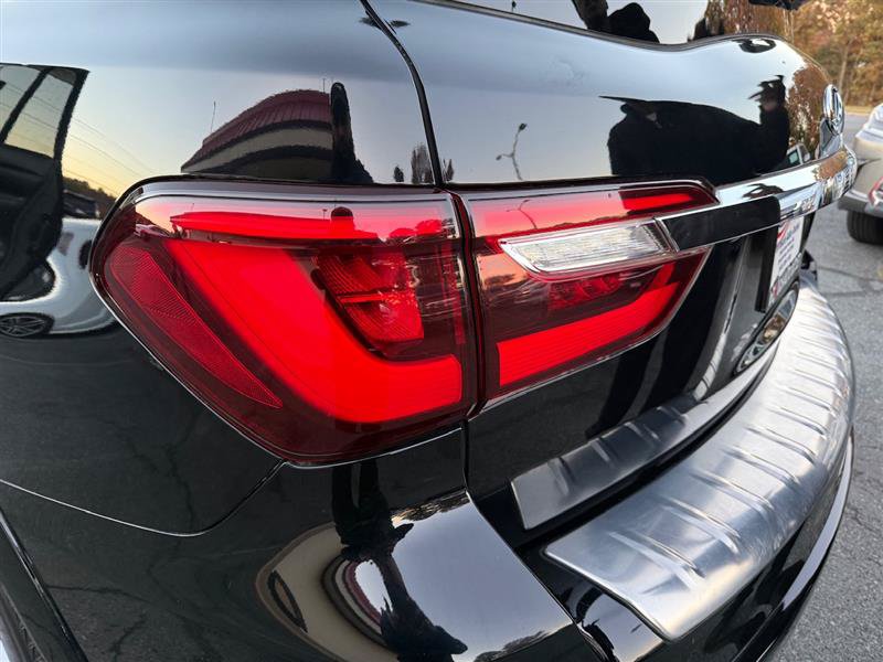 Used 2018 INFINITI QX80 4WD image 13