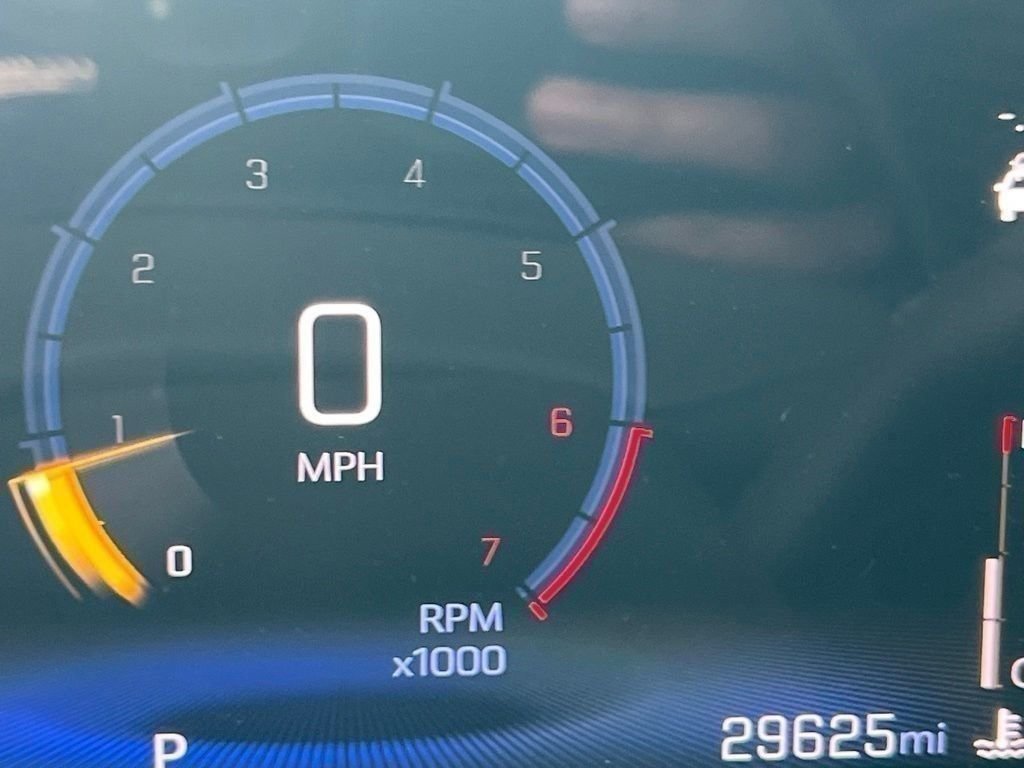Used 2024 Chevrolet Trax ACTIV w/ Sunroof Package FWD image 10
