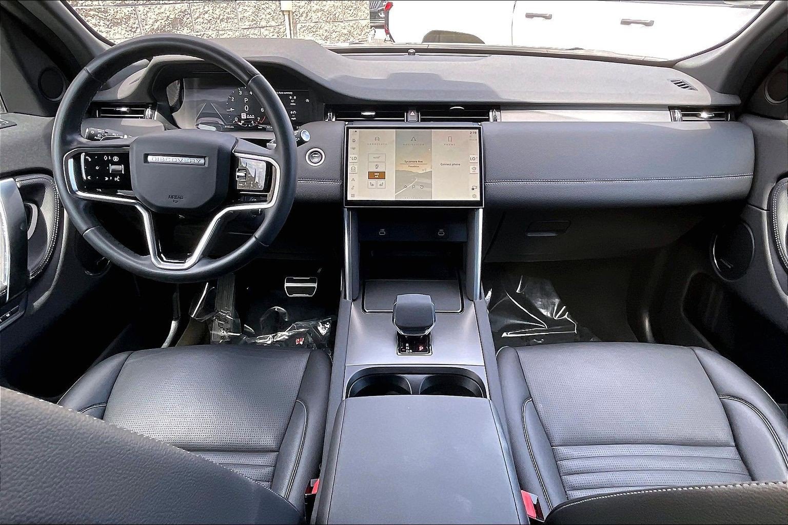 Certified 2024 Land Rover Discovery Sport Dynamic SE AWD/4WD image 15