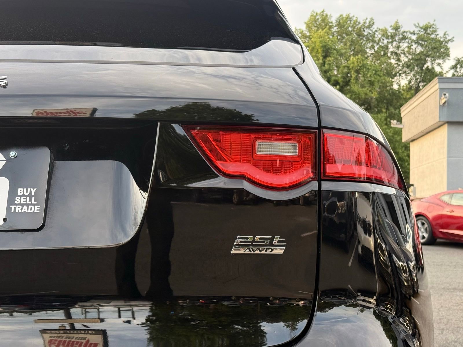 Used 2018 Jaguar F-PACE Prestige AWD/4WD image 10