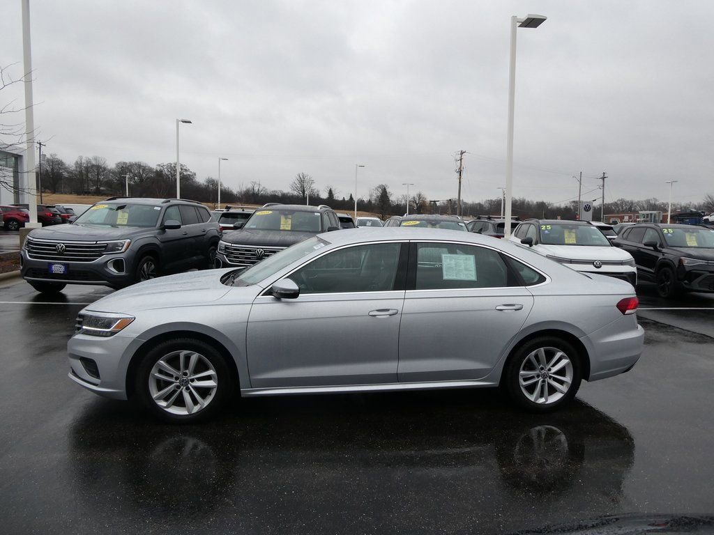 Used 2020 Volkswagen Passat 2.0T SE image 28