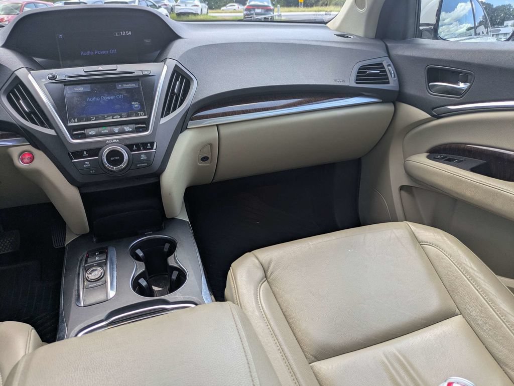 Used 2017 Acura MDX FWD image 18