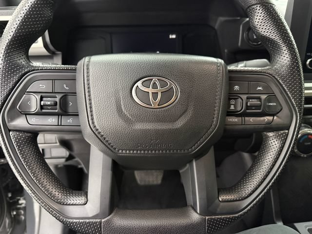 Used 2026 Toyota Tacoma SR5 AWD/4WD image 9