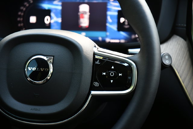 New 2027 Volvo XC60 B5 Ultra AWD/4WD image 24