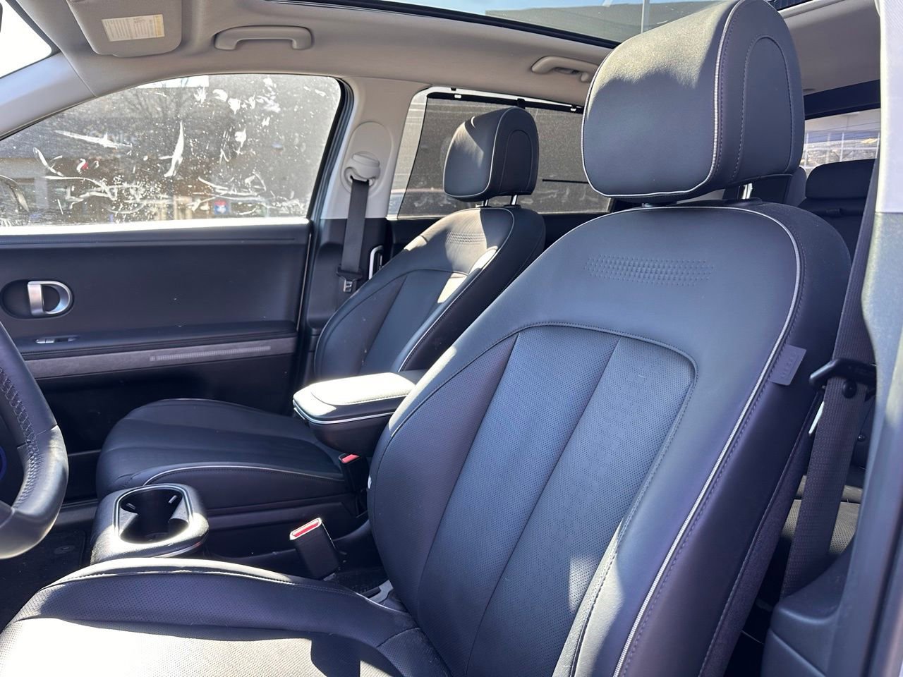 Used 2024 Hyundai Ioniq 5 Limited image 23