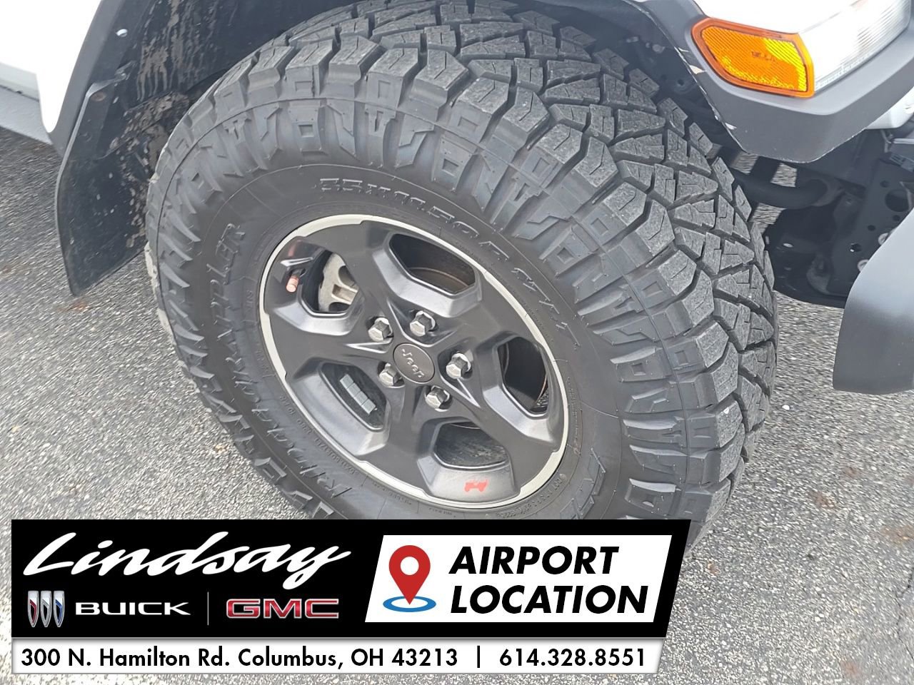 Used 2022 Jeep Gladiator Rubicon w/ Cold Weather Group image 13