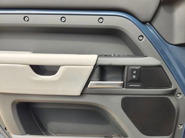 Used 2026 Land Rover Defender 110 S image 23