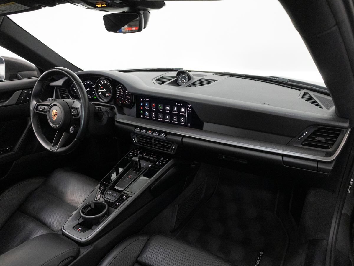 Certified 2023 Porsche 911 Carrera 4S AWD/4WD image 5