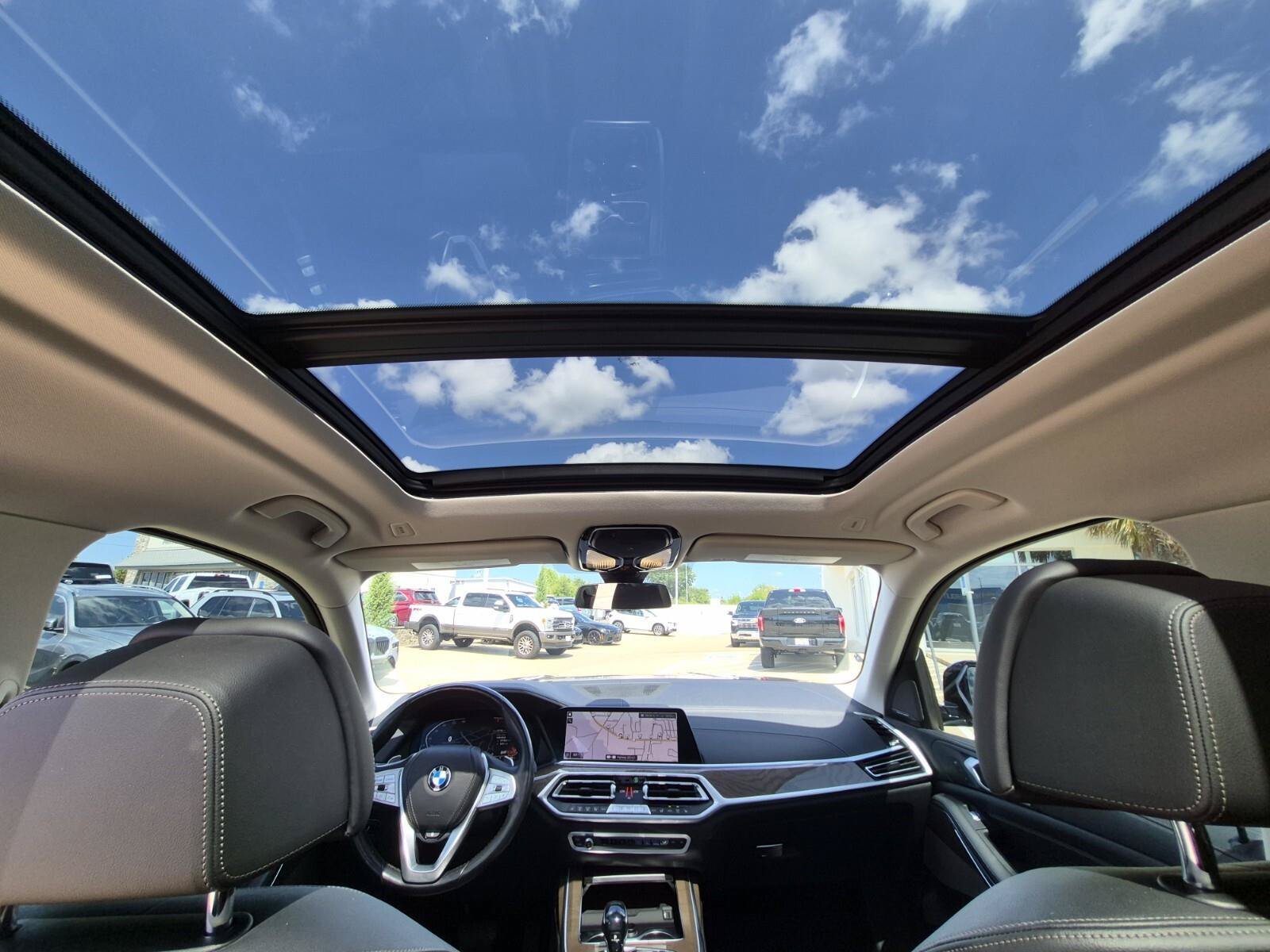Used 2019 BMW X7 xDrive40i w/ Premium Package AWD/4WD image 24