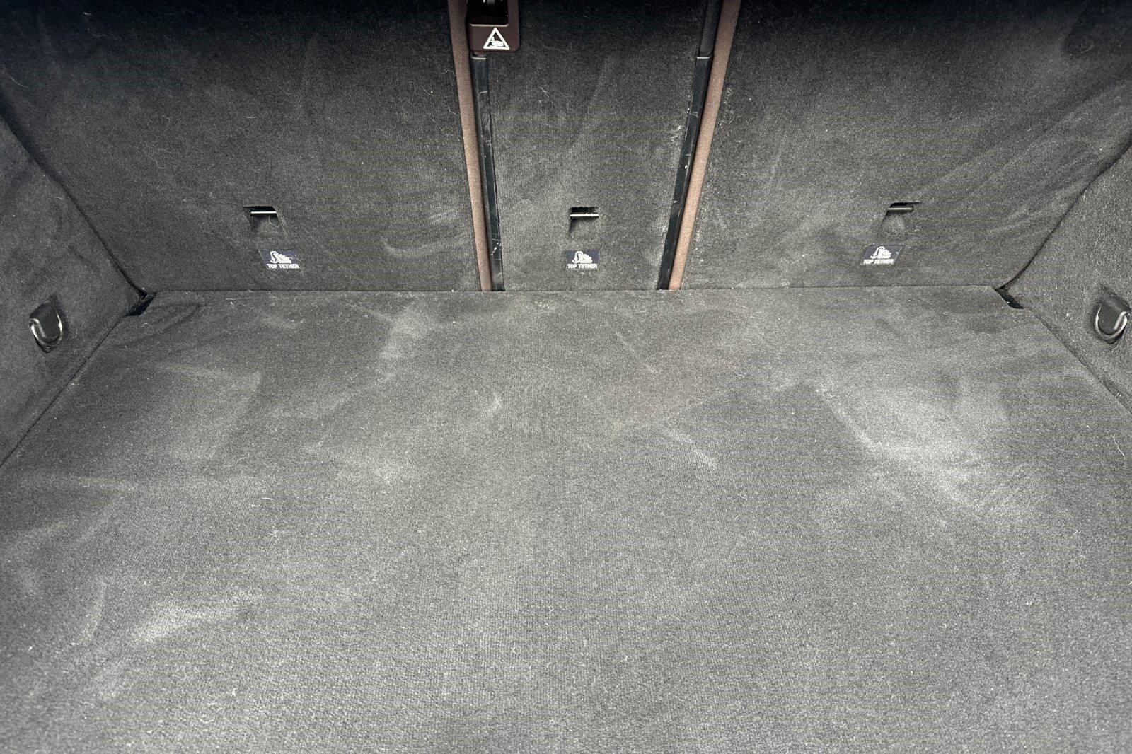 Used 2017 Mercedes-Benz GLC 300 4MATIC image 34