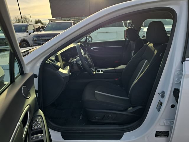 New 2026 Hyundai Sonata SEL AWD/4WD image 11