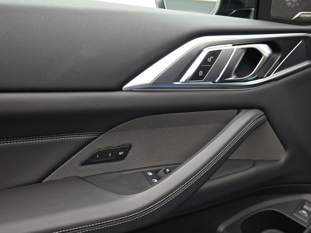 New 2026 BMW 430i xDrive Coupe w/ M Sport Package image 9