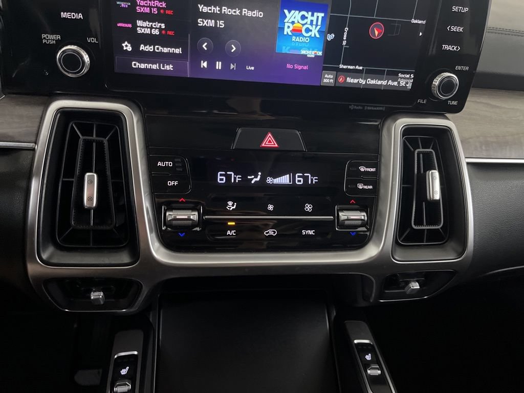 Used 2023 Kia Sorento EX w/ Panoramic Sunroof Package FWD image 69