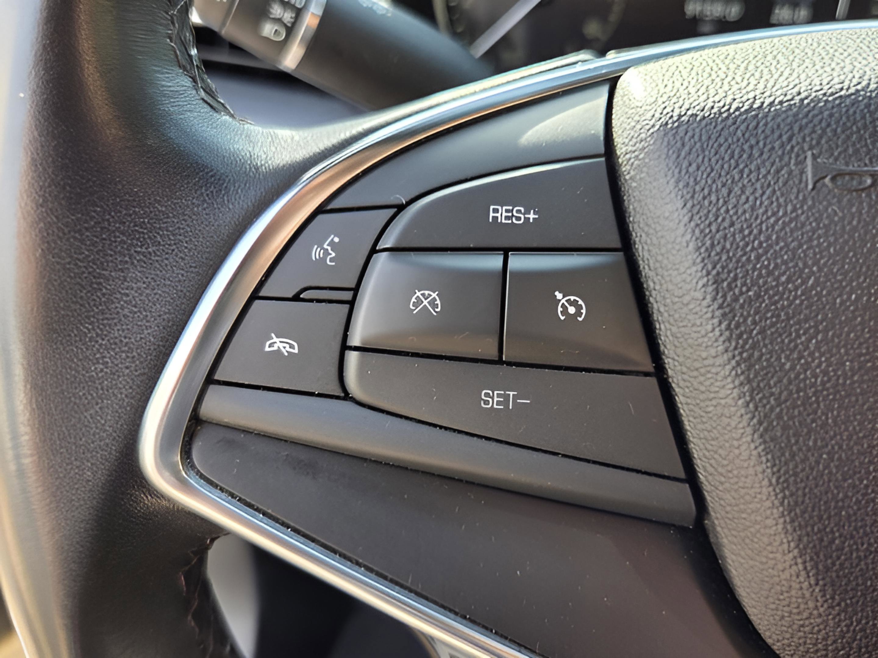 Used 2023 Cadillac XT5 Luxury FWD image 24
