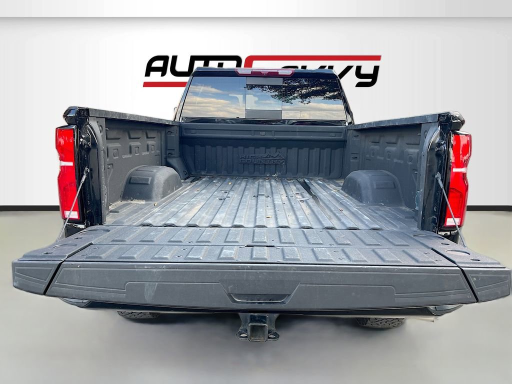 Used 2025 Chevrolet Silverado 2500 LTZ w/ Trail Boss Package image 28