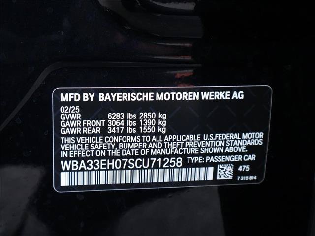 Certified 2025 BMW 740i xDrive AWD/4WD image 30