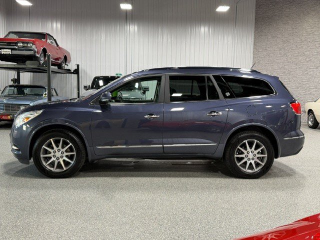 Used 2014 Buick Enclave Leather w/ Trailering Provision Package FWD image 2