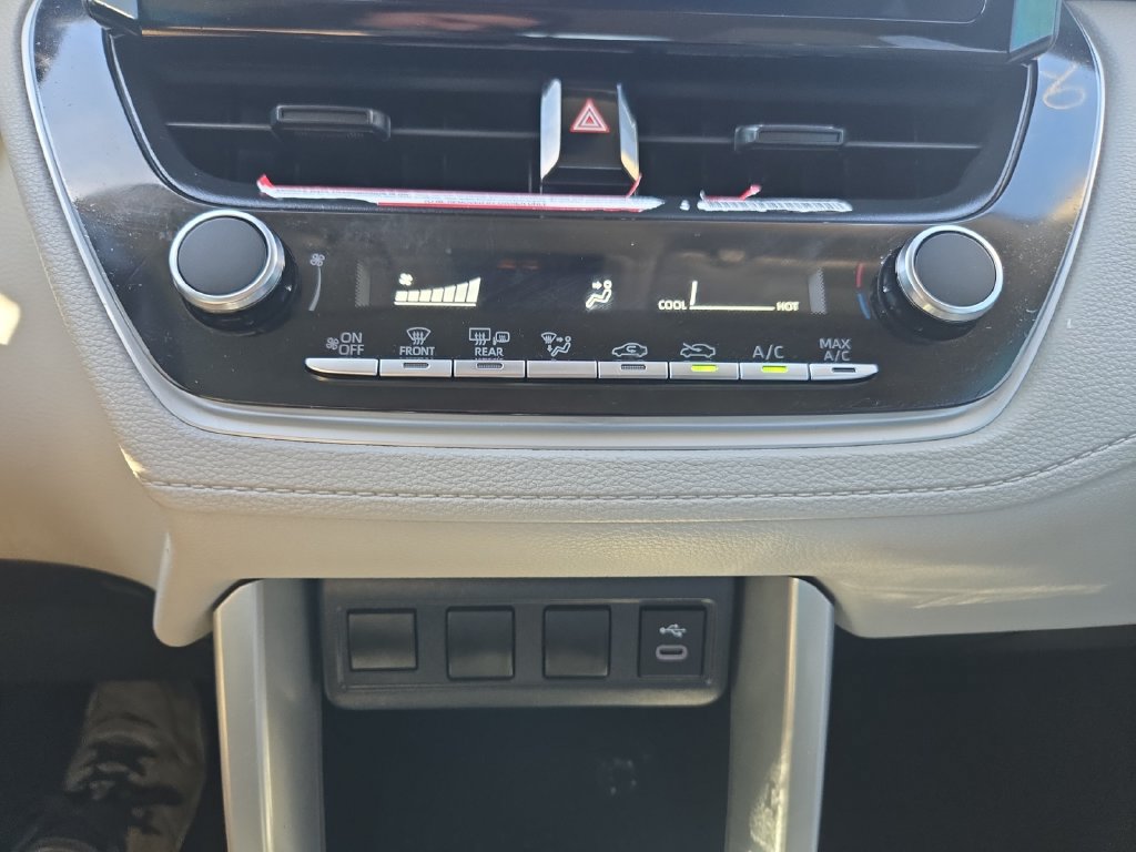 Used 2023 Toyota Corolla Cross L AWD/4WD image 23