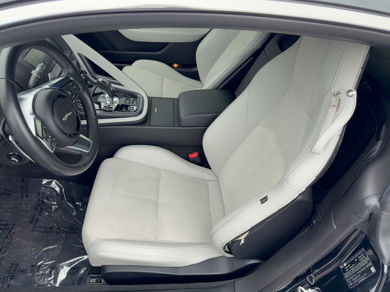Used 2020 Jaguar F-TYPE Coupe RWD image 4