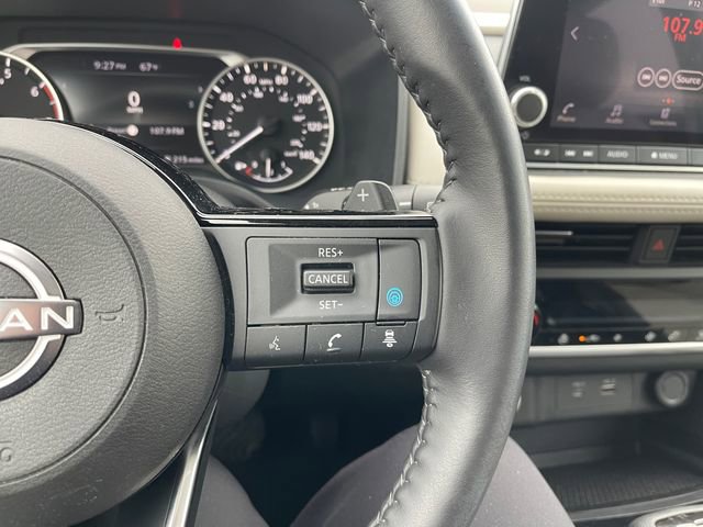 Used 2023 Nissan Rogue SV w/ SV Premium B Package AWD/4WD image 26