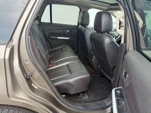 Used 2013 Ford Edge SEL AWD/4WD image 16
