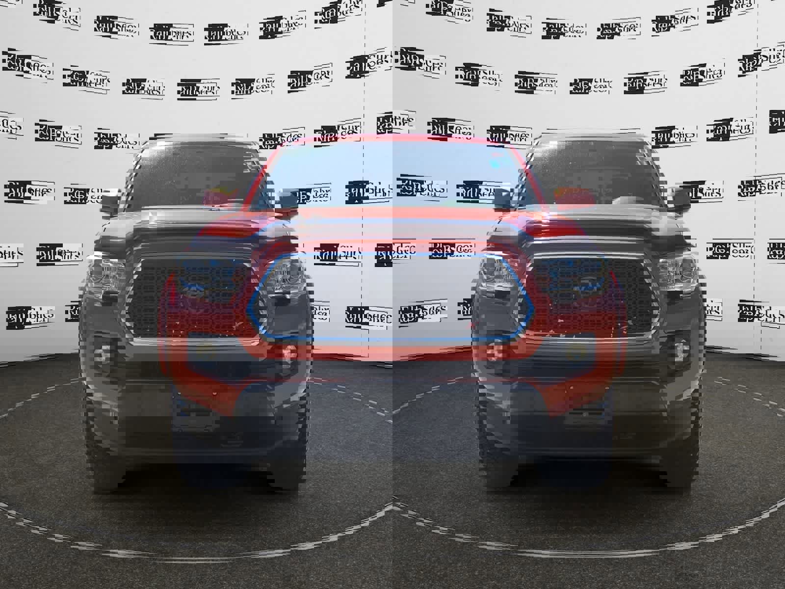 Used 2017 Toyota Tacoma SR5 w/ Tow Package image 8