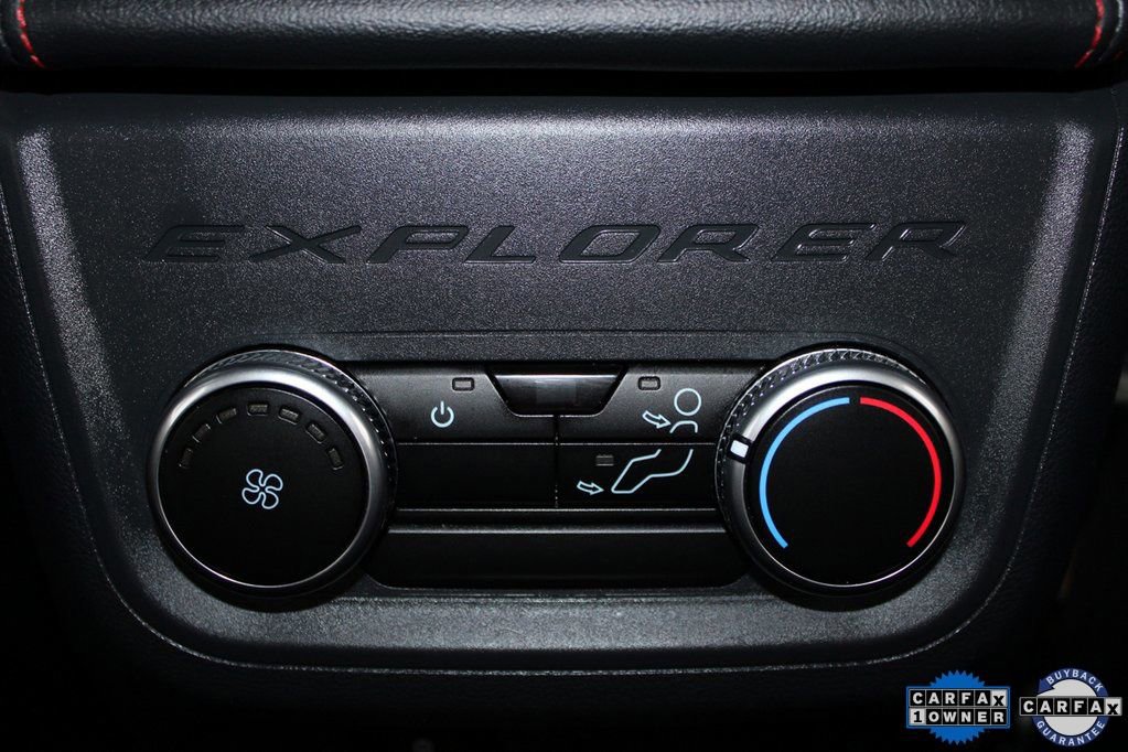 Used 2025 Ford Explorer ST-Line image 21