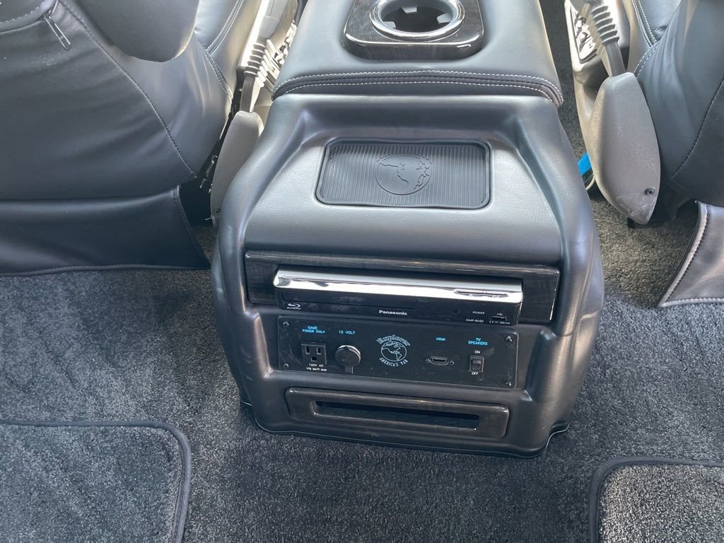 New 2025 GMC Savana 2500 Extended w/ Driver Convenience Package image 17