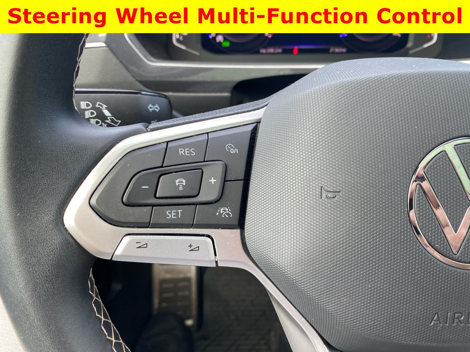Used 2023 Volkswagen Tiguan SEL R-Line AWD/4WD image 24