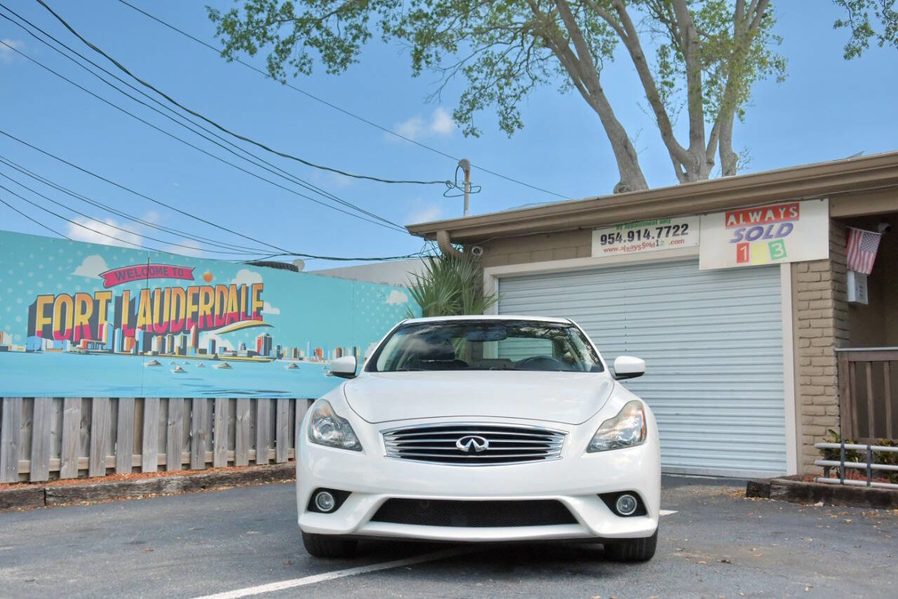 Used 2014 INFINITI Q60 Journey w/ Premium Package image 2