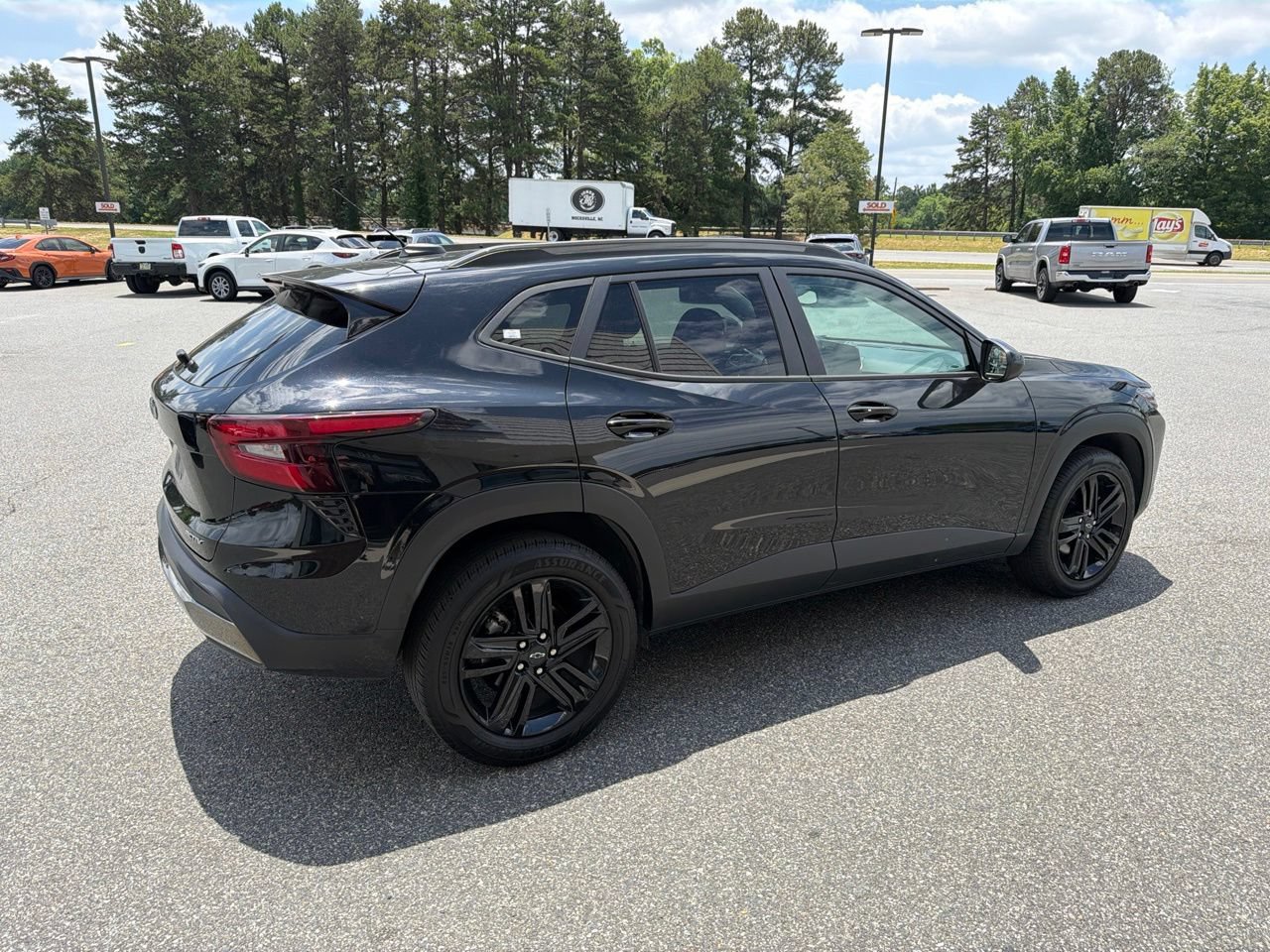 Used 2024 Chevrolet Trax ACTIV FWD image 8