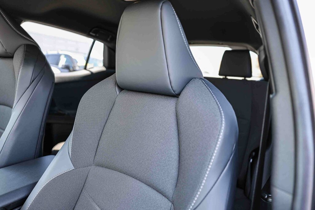 Certified 2026 Toyota C-HR AWD/4WD image 17