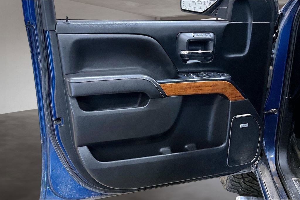 Used 2017 Chevrolet Silverado 1500 High Country AWD/4WD image 18