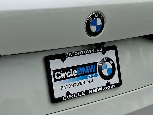 Used 2022 BMW X5 xDrive40i w/ M Sport Package AWD/4WD image 32