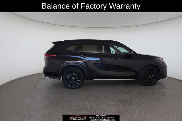 Used 2025 Toyota Highlander XSE AWD/4WD image 22