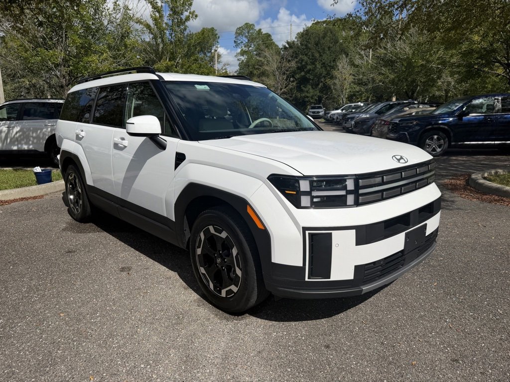 Used 2025 Hyundai Santa Fe SEL image 1