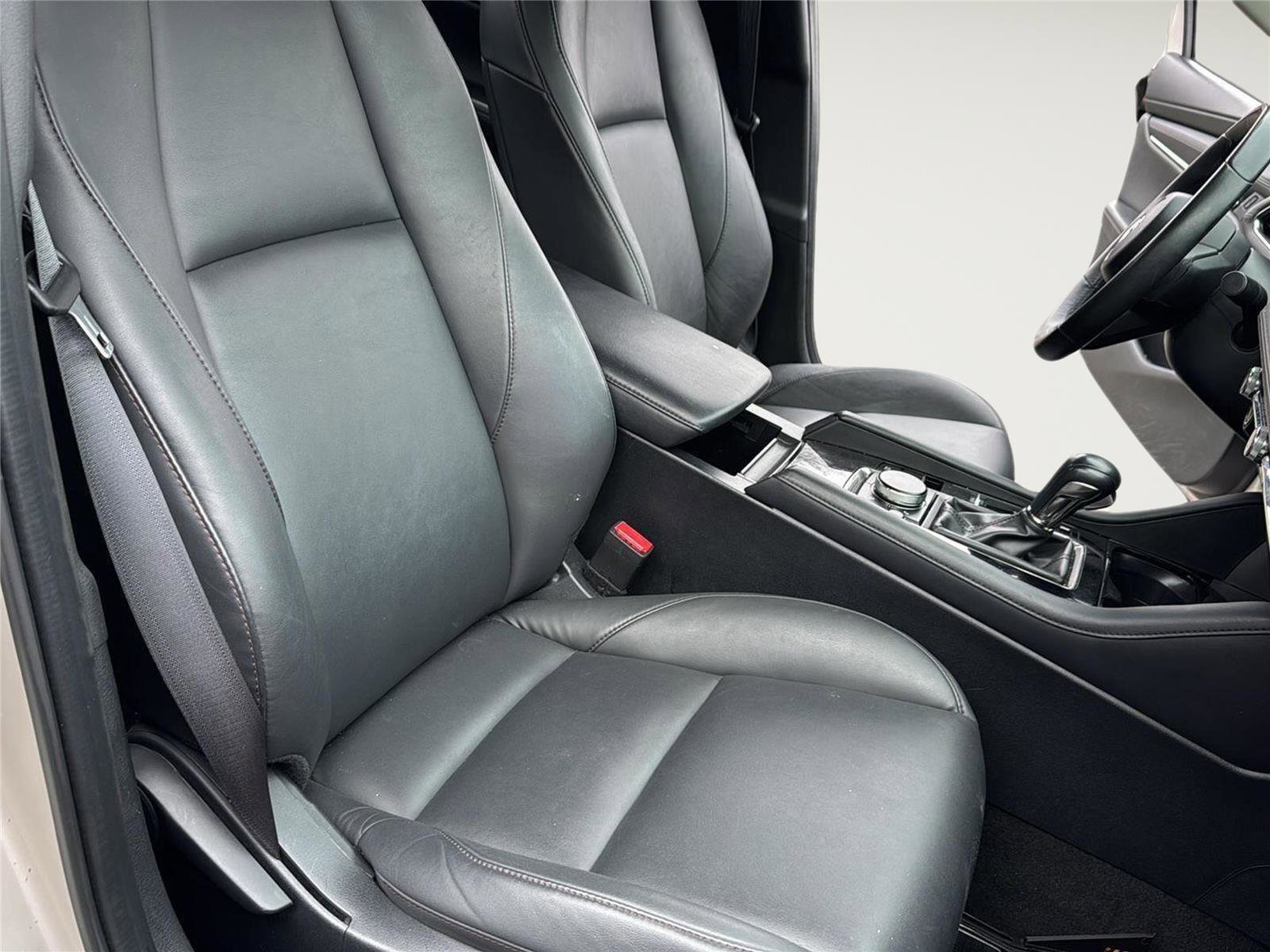 Used 2024 MAZDA MAZDA3 s image 28