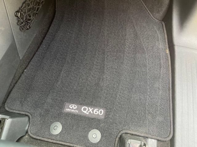 Used 2023 INFINITI QX60 Luxe w/ Performance Audio Package AWD/4WD image 39