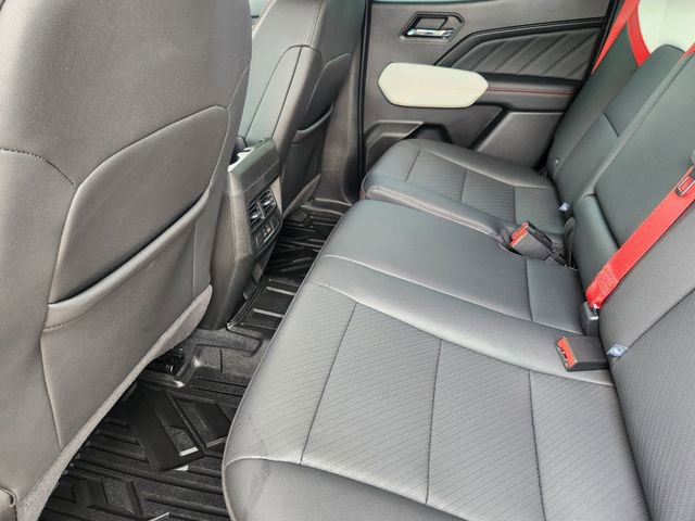 Used 2026 GMC Canyon AT4X AWD/4WD image 30
