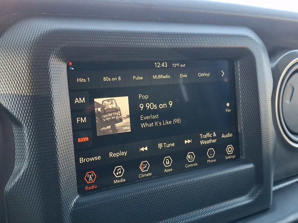 Used 2022 Jeep Wrangler Unlimited Sport image 27