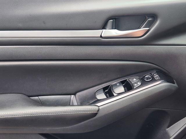Used 2023 Nissan Altima 2.5 SV image 24