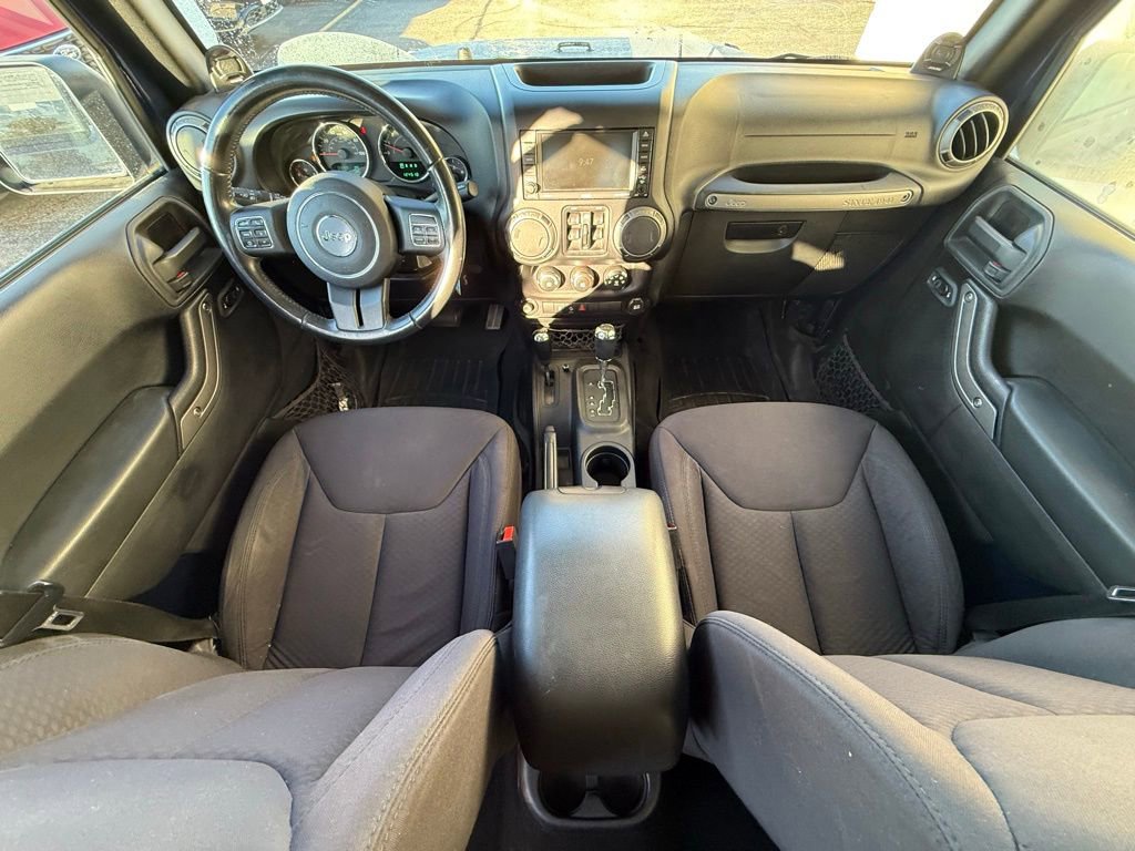 Used 2013 Jeep Wrangler Unlimited Sport image 19