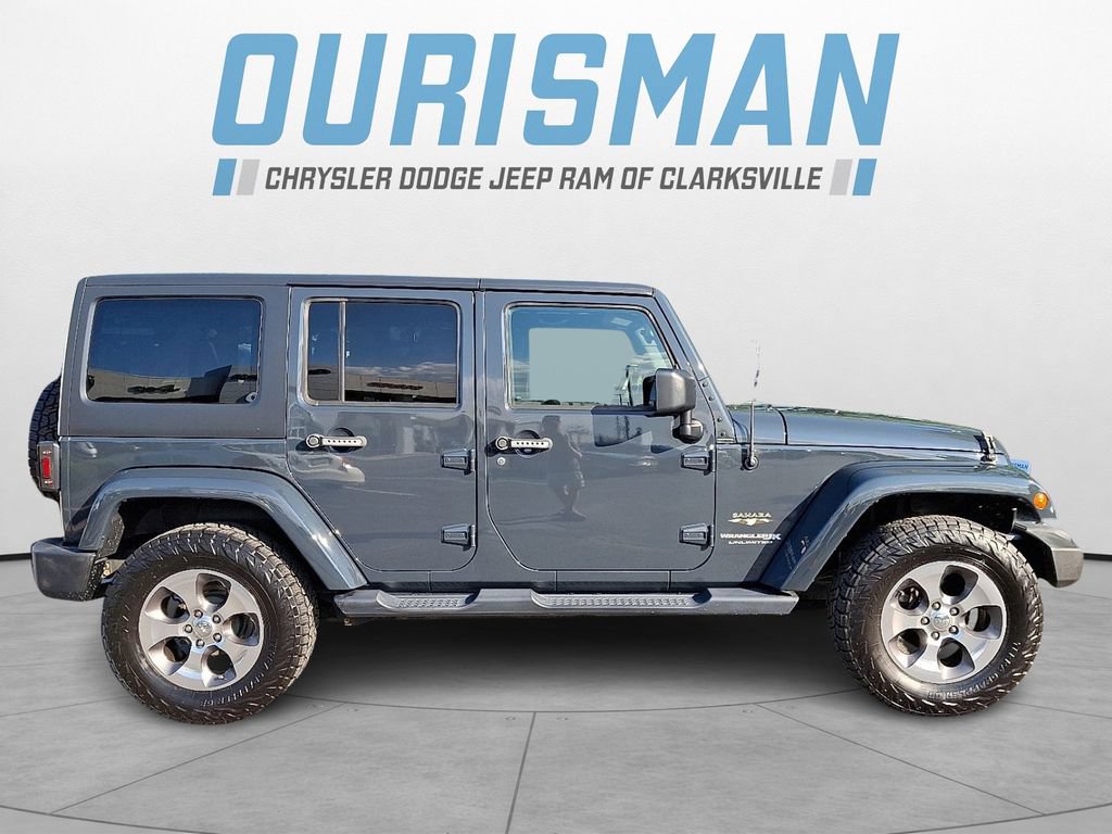 Used 2018 Jeep Wrangler Unlimited Sahara w/ Connectivity Group AWD/4WD image 7