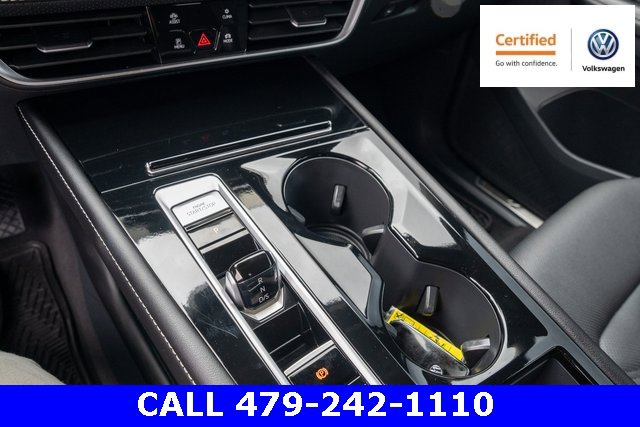 Certified 2024 Volkswagen Atlas SE w/ Black Wheel Package image 21