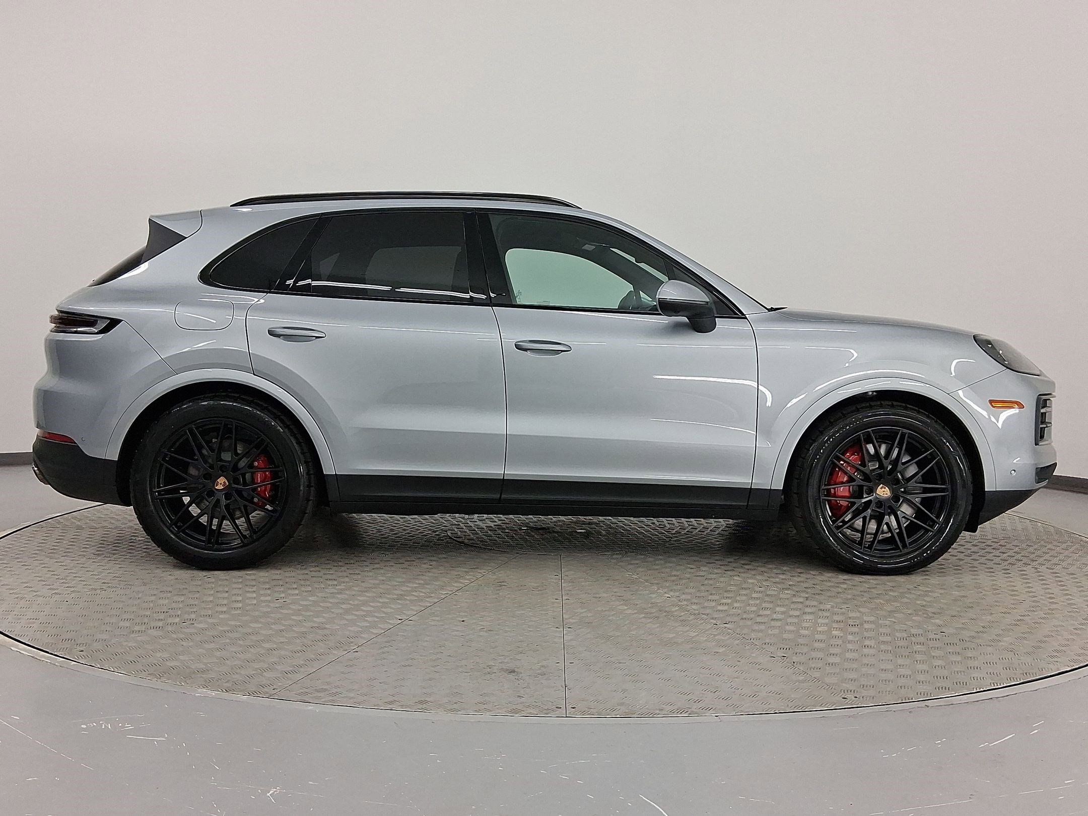 New 2026 Porsche Cayenne S AWD/4WD image 8