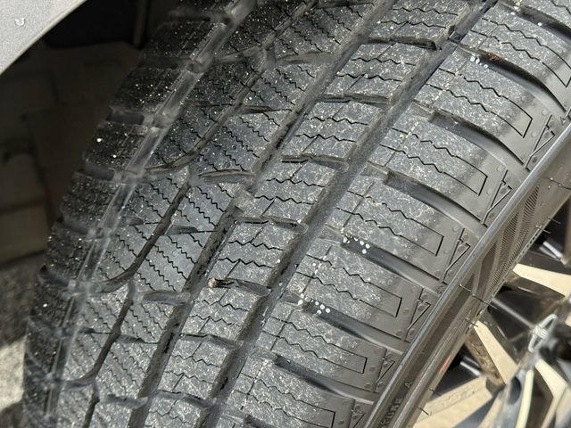 Used 2024 Nissan Altima 2.5 SV image 30