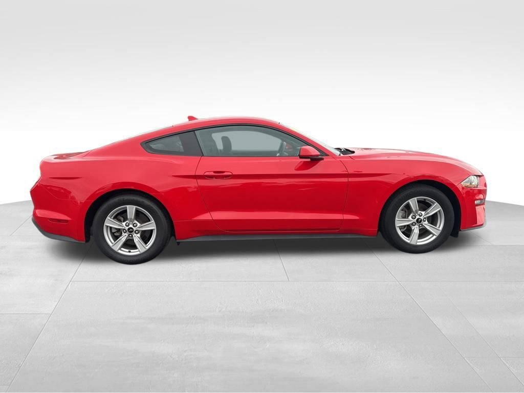 Used 2021 Ford Mustang Coupe image 6