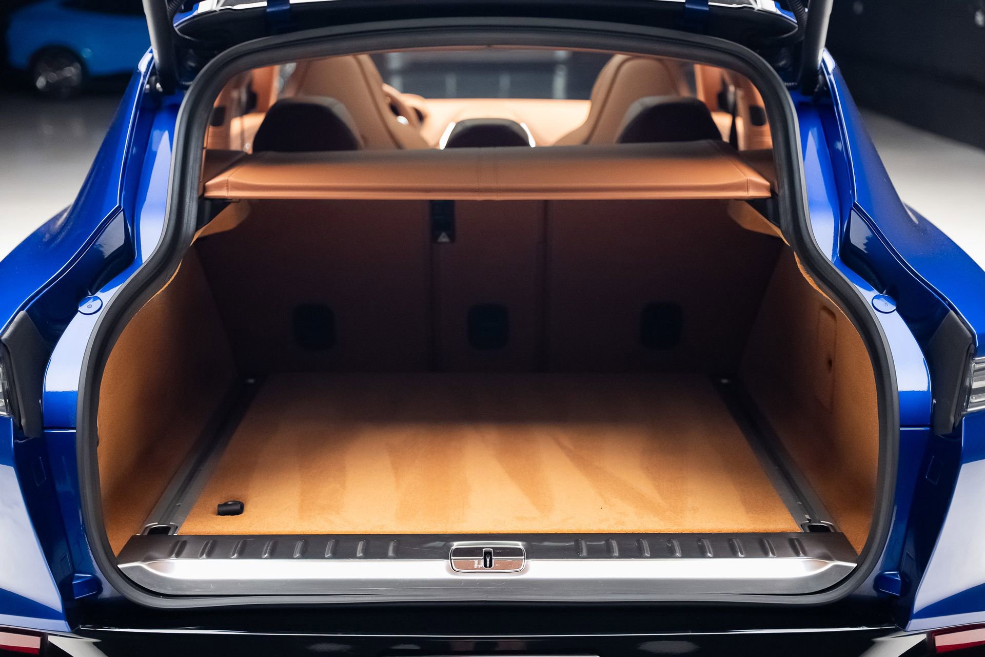 Used 2023 Aston Martin DBX 707 AWD/4WD image 75