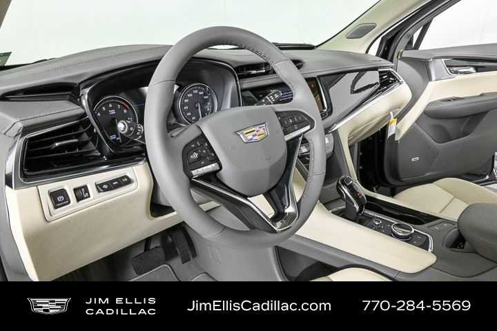 New 2025 Cadillac XT6 Premium Luxury w/ Technology Package image 7